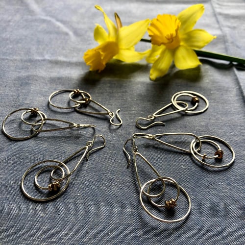 Image of Seed Sway Earrings