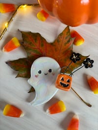 Image 1 of Ghost with bag & flowers 