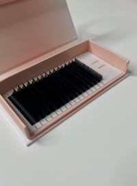 Image 2 of Cashmere Clouds Volume Single Length Tray