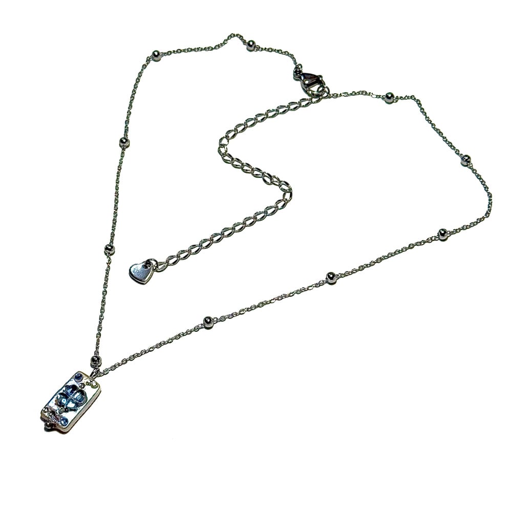 Image of Little Pearl Canvas Necklace