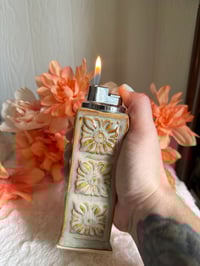 Image 2 of Vintage style lighter