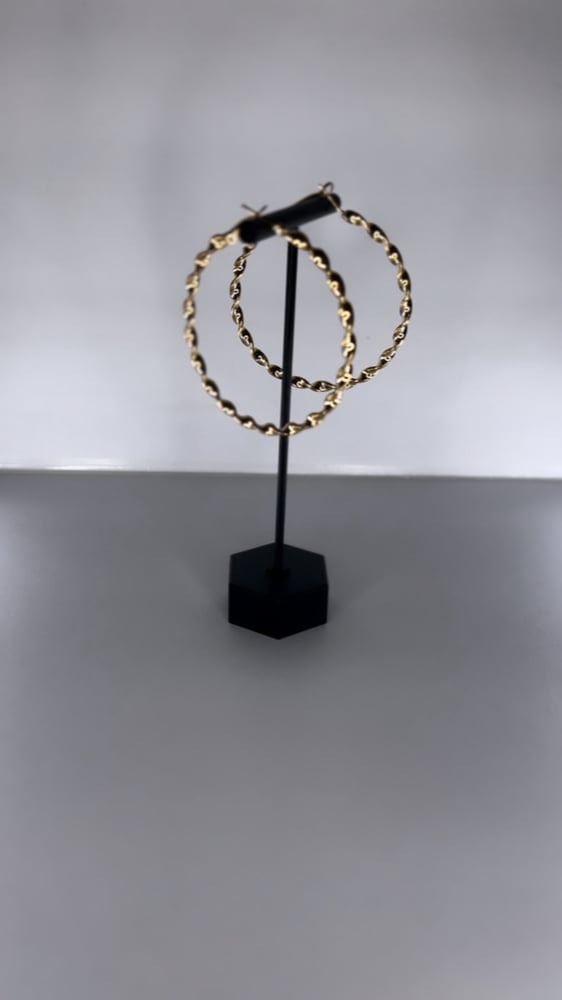 Image of Chain Hoop  Gold 