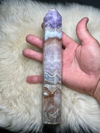 Image 1 of Lace Agate With Amethyst Generator #2380