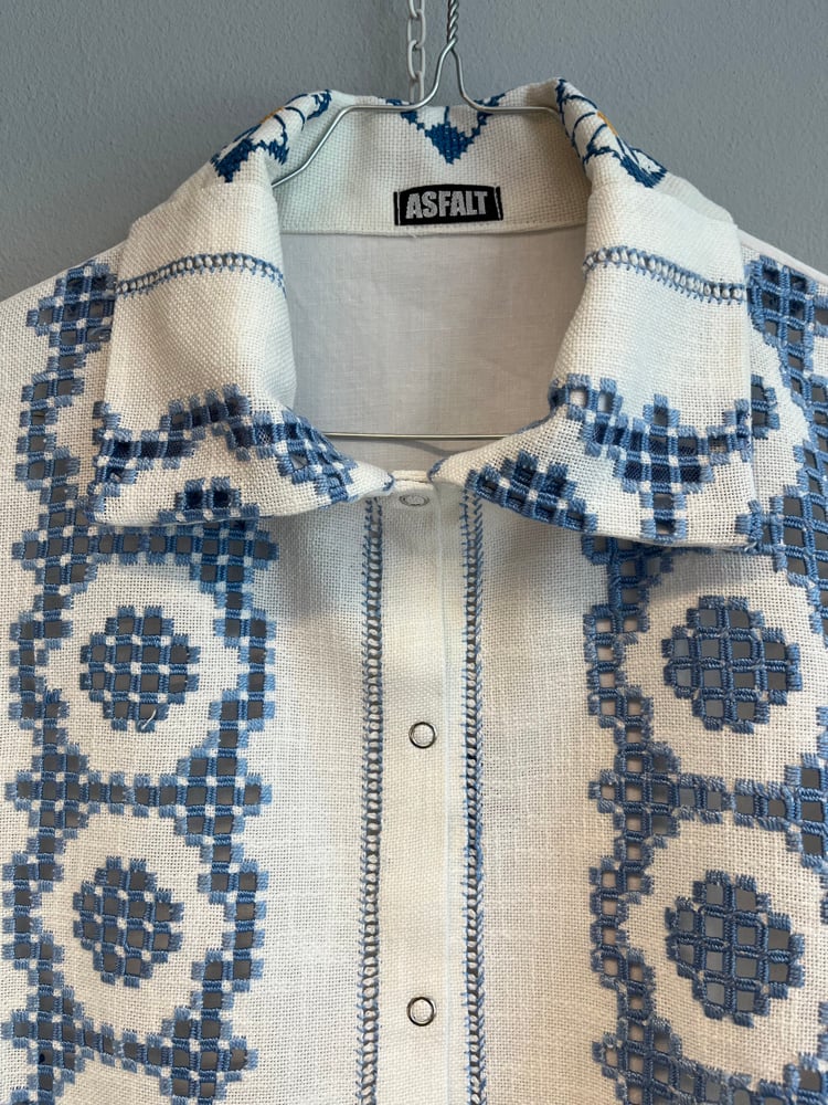 Image of Blue embroidery shirt  (small)