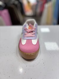 Image 5 of Ashley Trainer