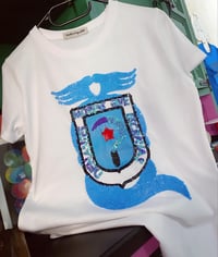 Image 2 of DENANTES MORTAS QUE ESCRAVAS! Bordada a man. Talla S corte chica.