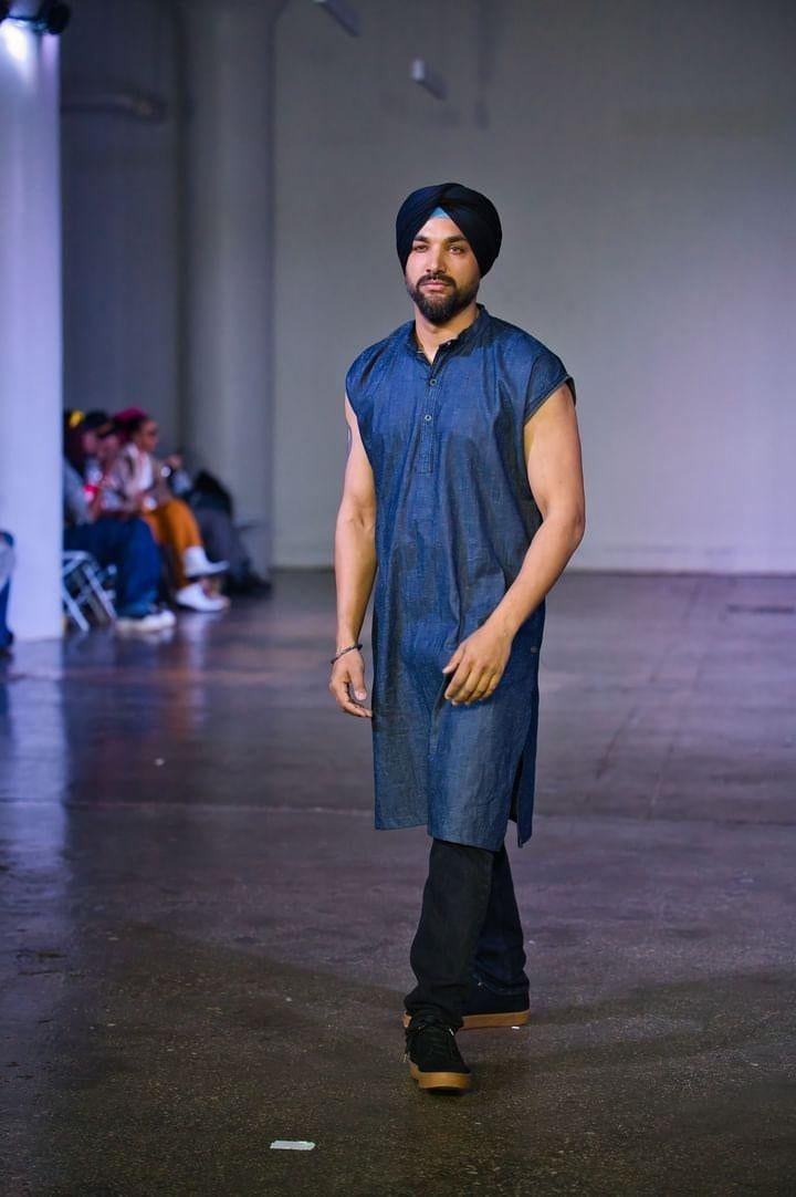 Sleeveless Denim Kurta Indigo SOi86 - Main Image