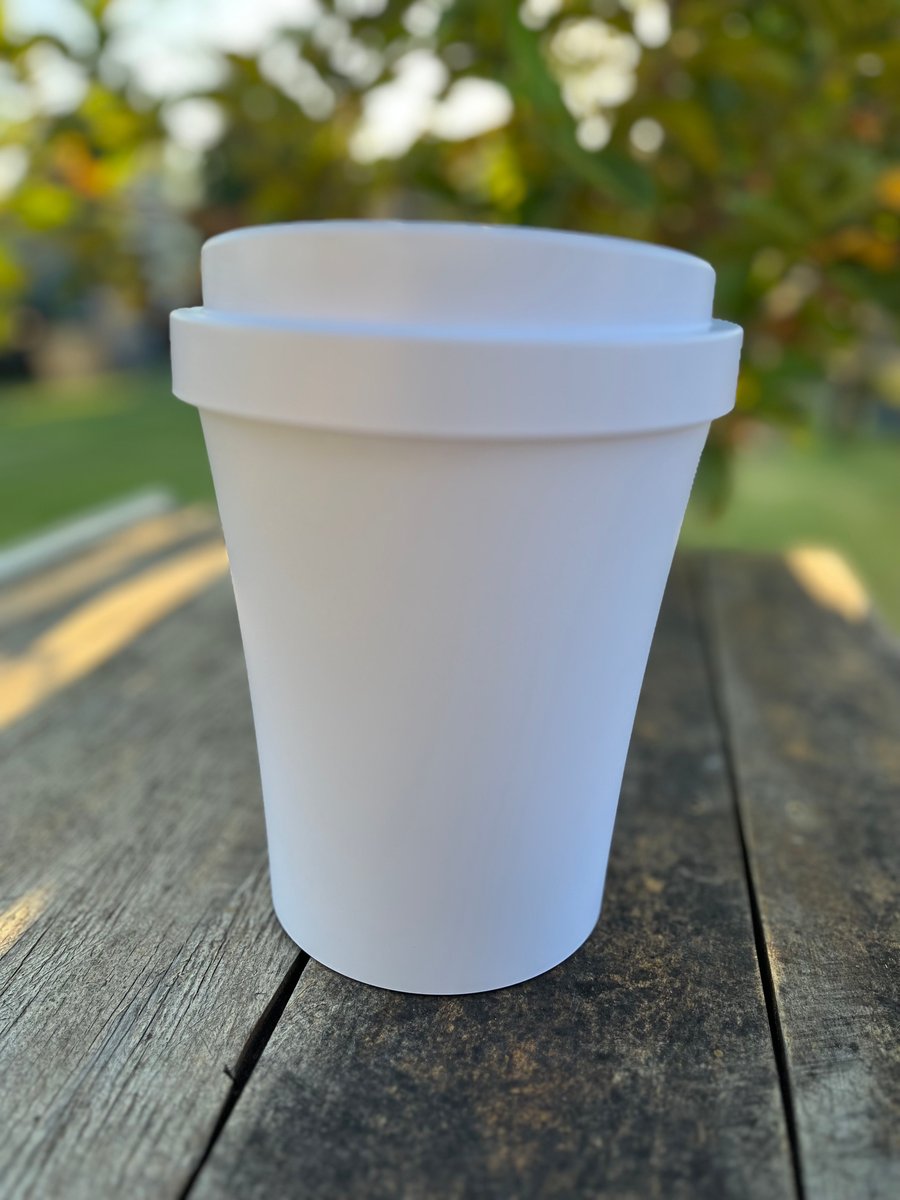 https://assets.bigcartel.com/product_images/0dd1ea40-b915-476a-8b84-fcf92fc7f36c/mini-coffee-cup-trash-bin.jpg?auto=format&fit=max&h=1200&w=1200