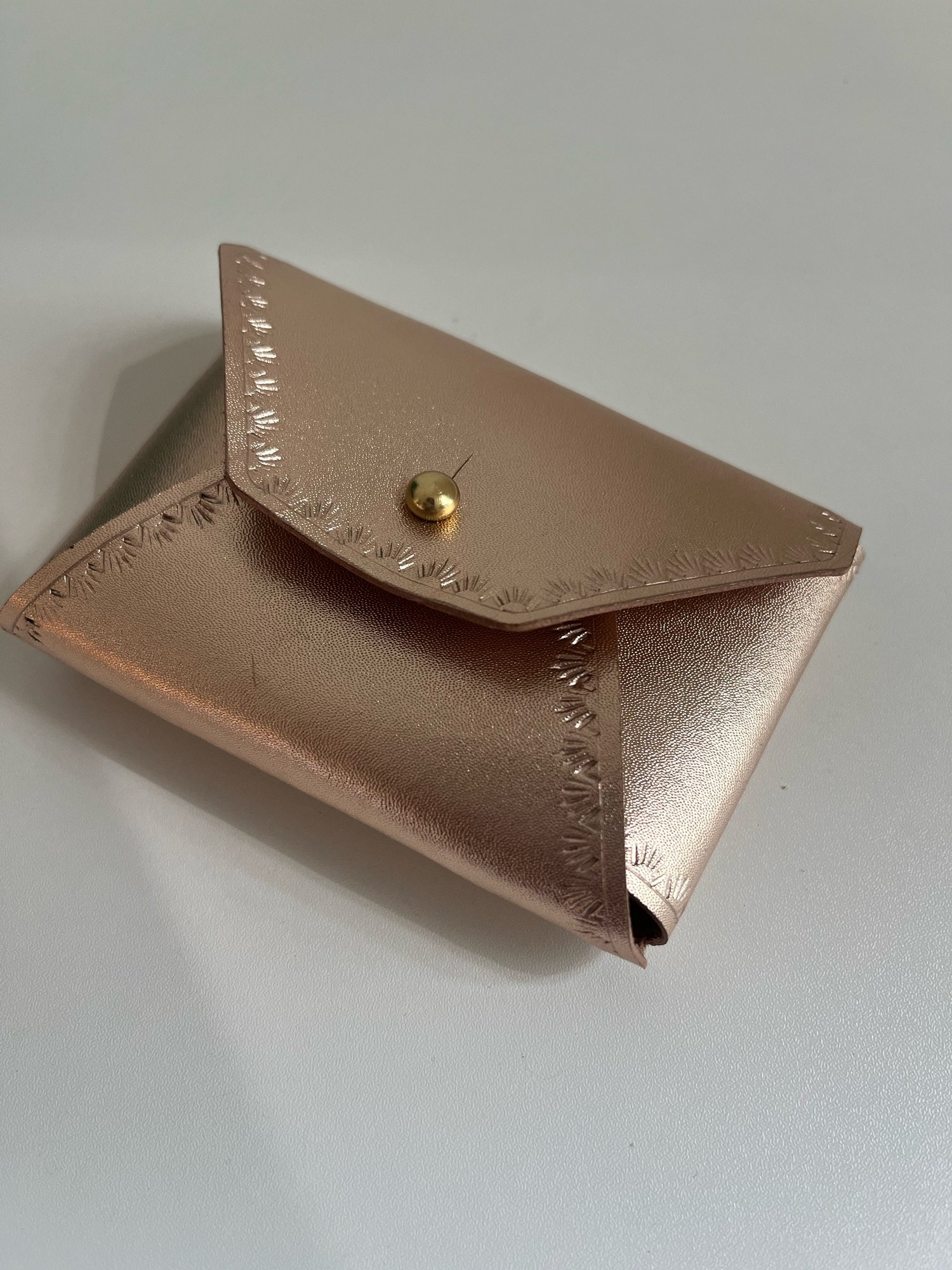 Image of Sepici Rose Gold “No Stitch” Card Wallet