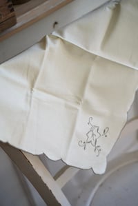 Image 6 of Lot de 2 serviettes brodées en gris