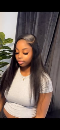 Image 3 of Tailored ‘Teni’ 20” Unit