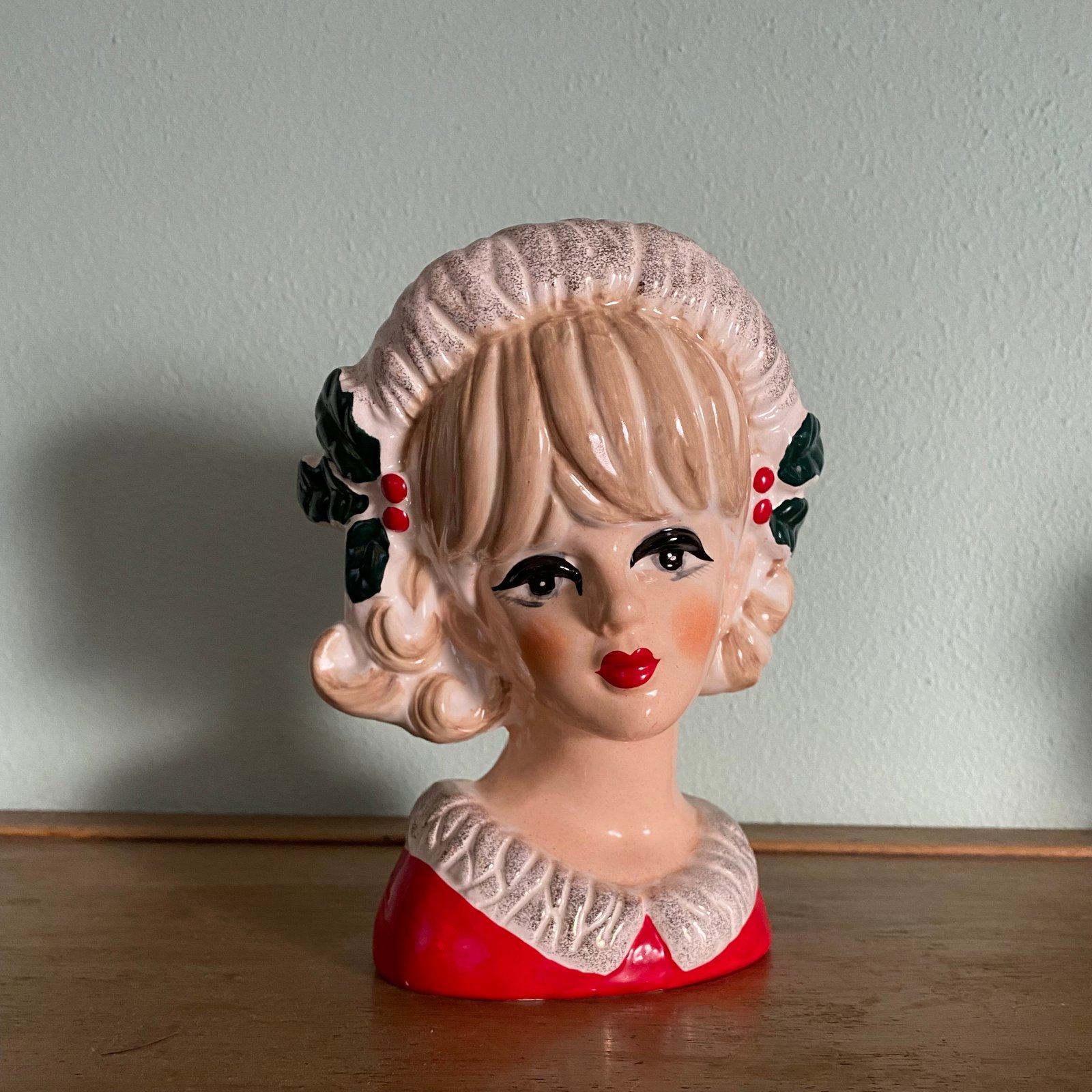 Fashion Lady Head Vase - Christmas