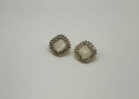 Mini diamanté pearl stud 