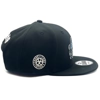 Image 4 of NEW ERA KARAJISHI 3TxLFYT 9FIFTY SNAP BACK CAP DESIGNED by NAMI