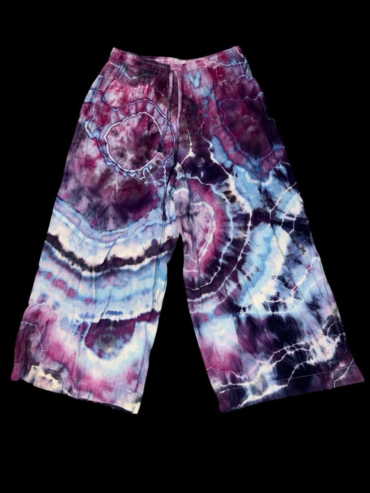 Image of (XL) Amethyst Capri Comfy Pants 