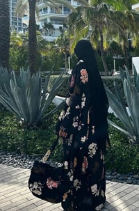 Image 1 of 2 piece floral set 