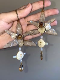 Image 1 of 🦪🤍La Perla🤍🦪 earrings | LUX inspired | limited edition 