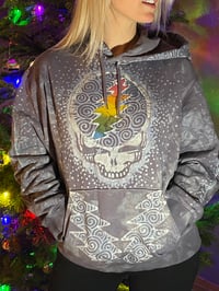 Image 3 of Large Womans GD Pullover