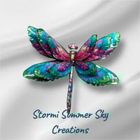 Pink and Green Dragongly