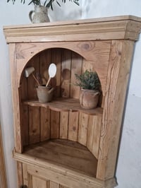 Image 4 of La bibliothèque d'angle