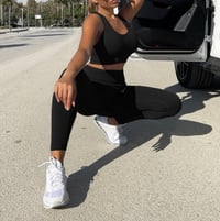 Image 2 of Seamless Matching Set