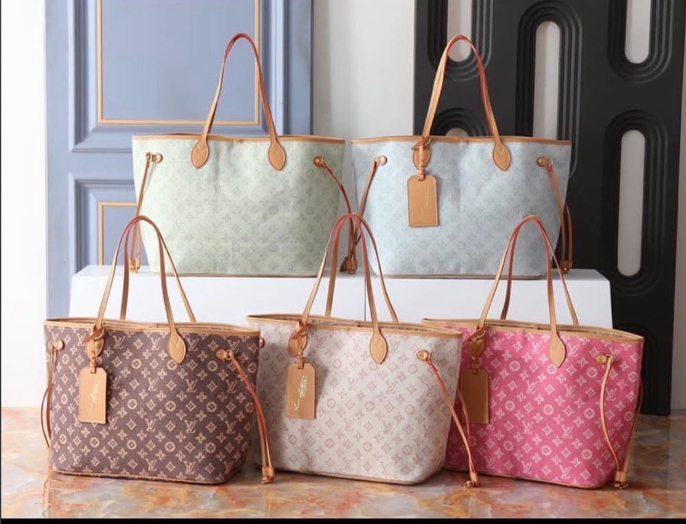 2pc LV sets 