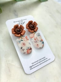 Image 3 of Fall floral