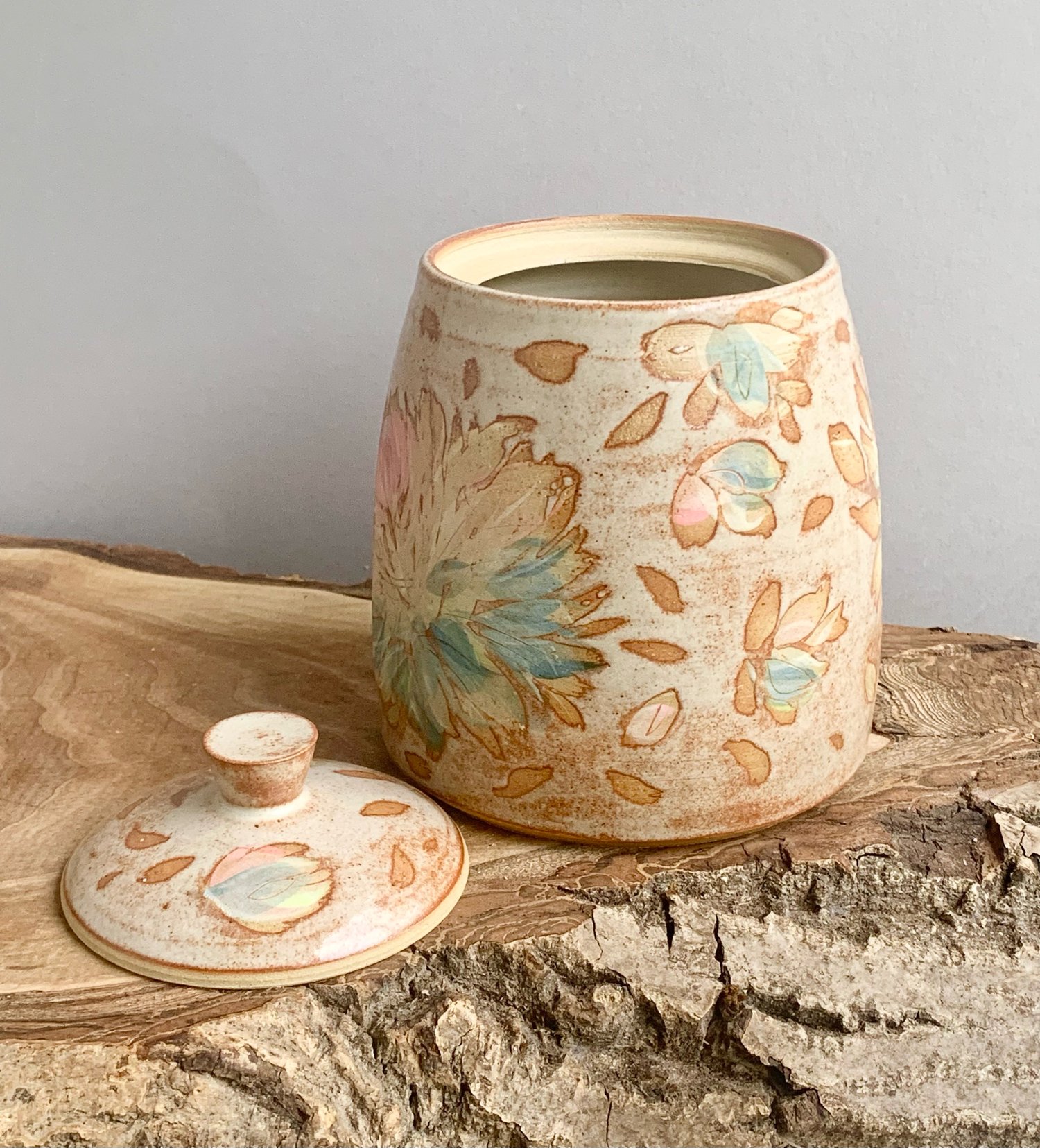 Image of Water Lily Jar 