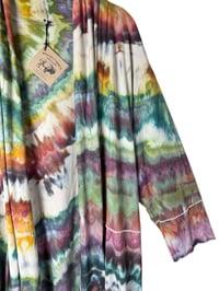 Image 5 of 3XL Drapey 3/4 Sleeve Cardigan With Pockets in Earthy Rainbow Agate Ice Dye