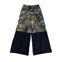 Image 1 of FLECKTARN Split Black Camo Pants