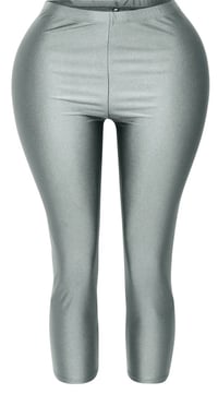 Silver Capri