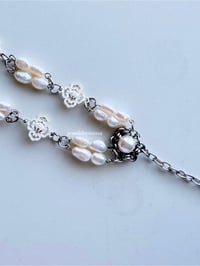 Image 3 of Pearl Lariat 