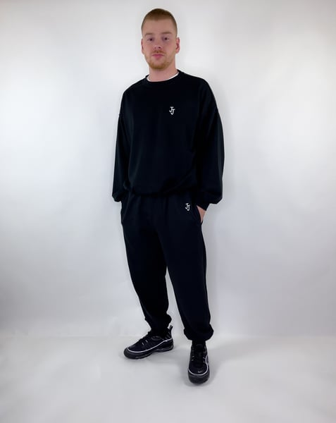 Image of OVERSIZED BLACK JJ LOUNGE SET