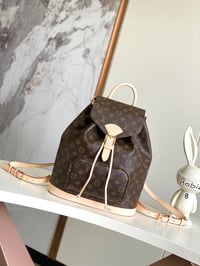 Image 16 of Lou backpacks