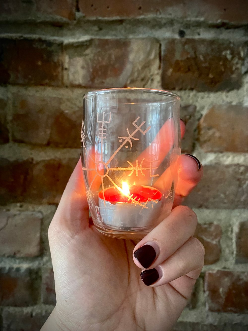 Vegvisir Candle Holder