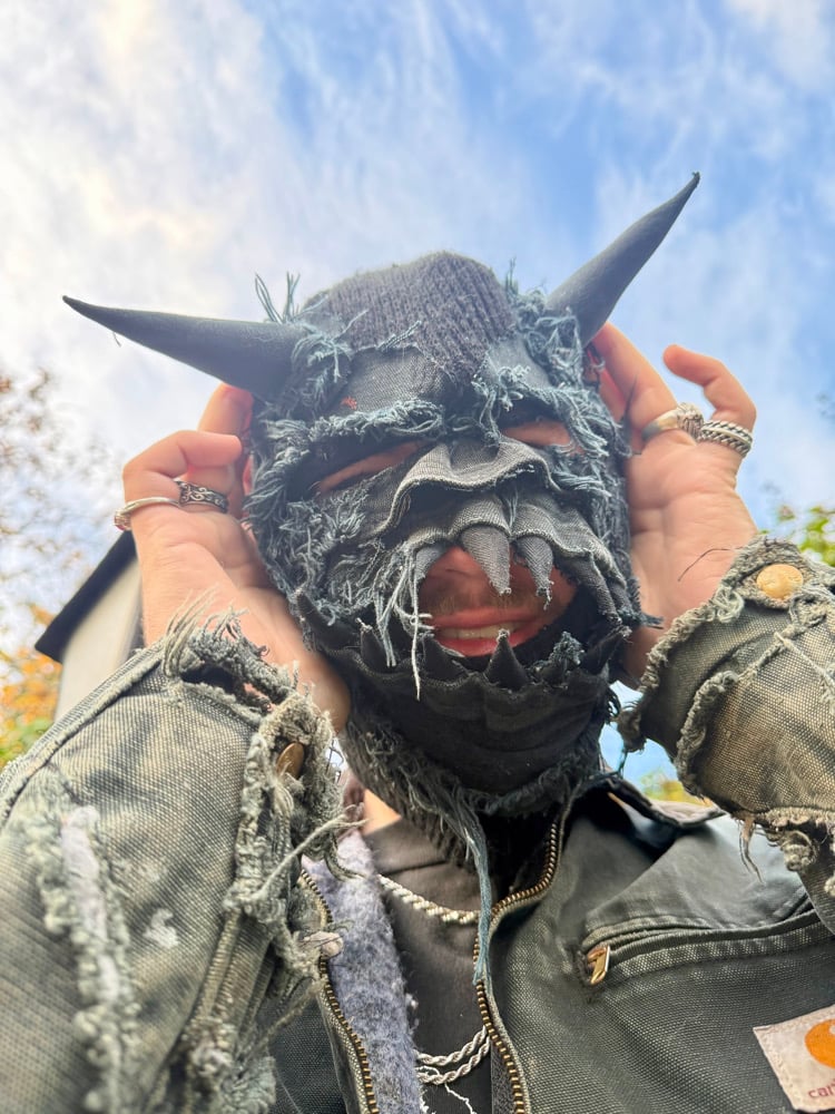 MIDNIGHT STRAIN ski mask