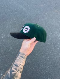 Image 4 of PINK BRIM FOREST CORDUROY SEATTLE MARINERS CUSTOM FITTED CAP