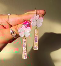 Periwinkle & Alyssum 