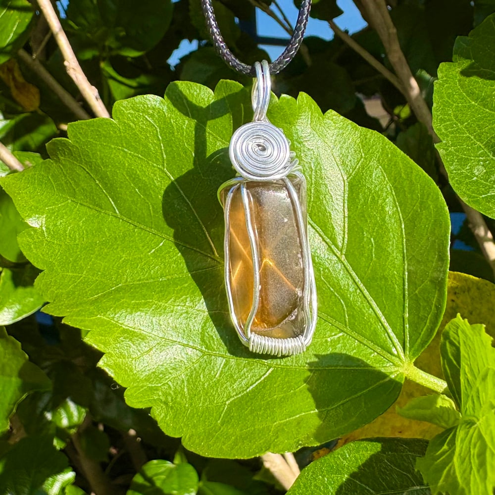 Image of amber pendant