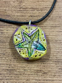 Image 1 of Pendy 4