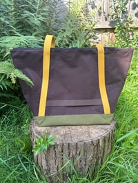 Image 2 of Everyday tote colour block edition 