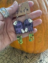 Image 4 of rip tombstone ghost halloween beaded earrings