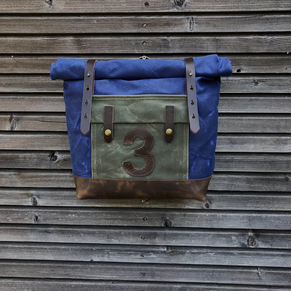 Image of Motorcycle bag in waxed canvas waterproof with leather base