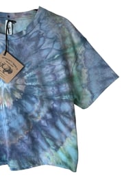Image 3 of XS Crop Tee in Soft Tidal Spiral Ice Dye