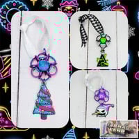 Image 1 of Merry Creepmas Hexapetalon Ornament