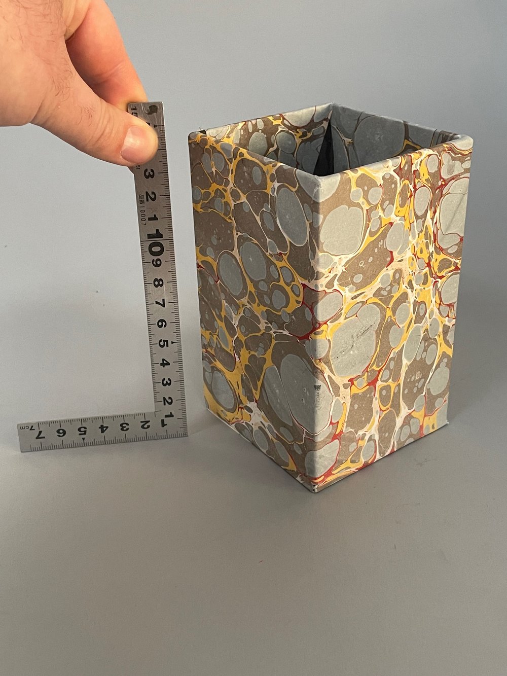 Large square pencil pot 