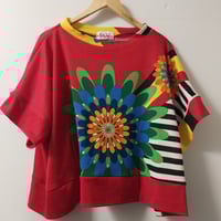 Image 1 of Squared Top -bright flower 