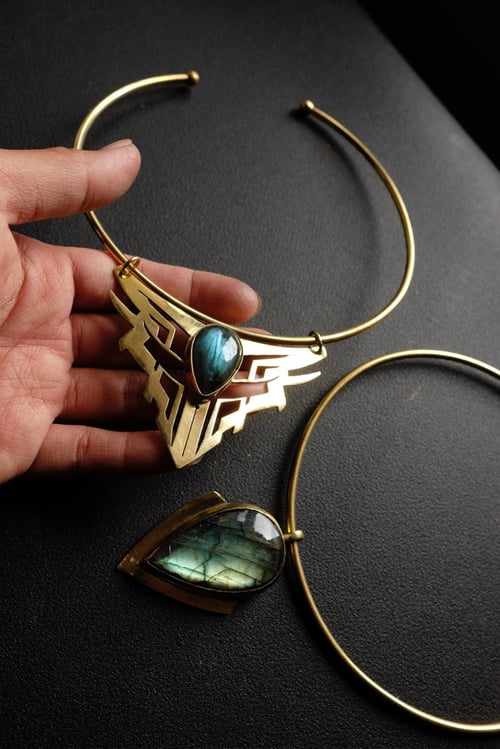 Image of Chokers labradorite