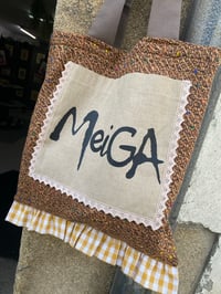 Image 3 of Bolsiña feita a man. MEIGA MARRÓN. Deseño exclusivo!