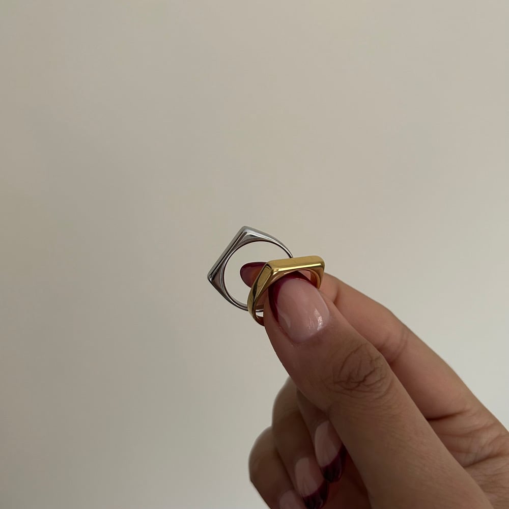 Image of ESME Band Ring 